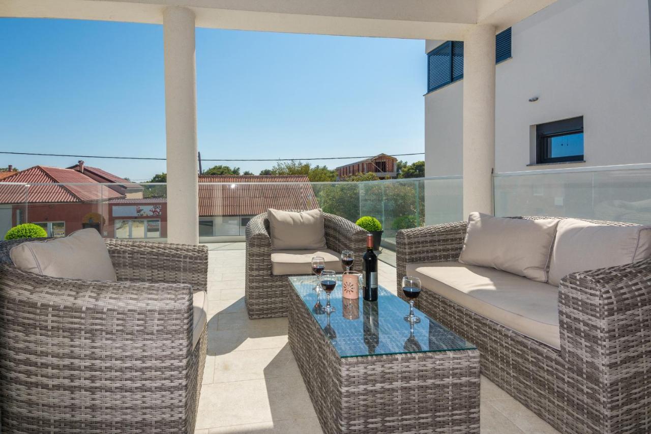 Apartments Krpan Вир Экстерьер фото