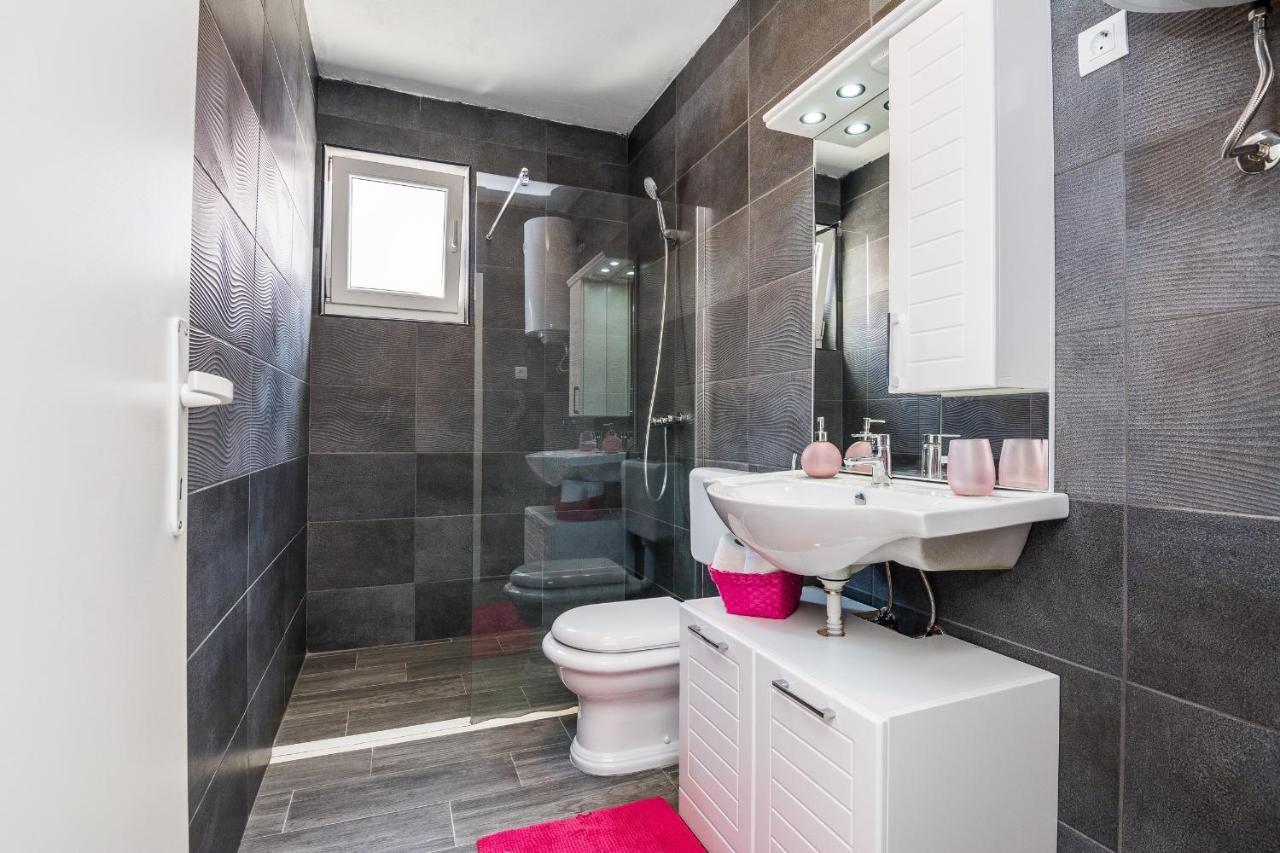 Apartments Krpan Вир Экстерьер фото