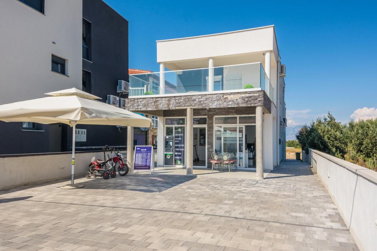 Apartments Krpan Вир Экстерьер фото